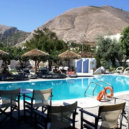 Alia Kamari (Santorini)