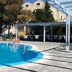 Alia 3* Kamári