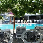 Alia Hotel Kamári