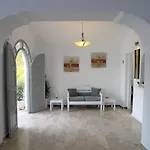 Alia Hotel 3*