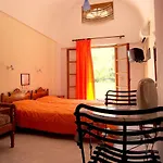 Hotel Alia 3*