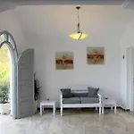 Alia Hotel