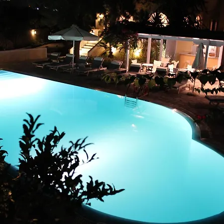 Alia Hotel 3*