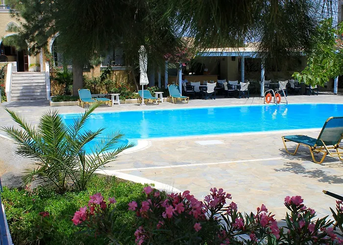 Alia Kamari (Santorini)