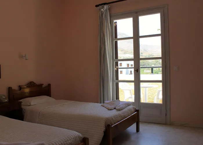 Alia Kamari (Santorini)