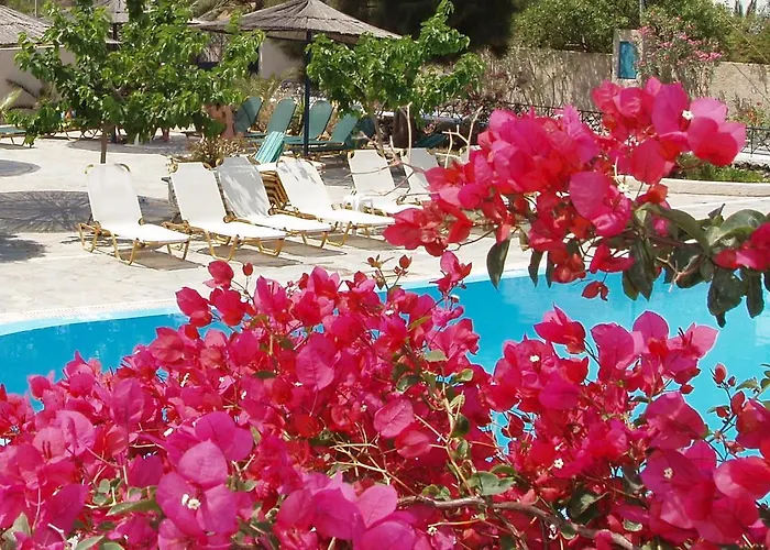 Alia Kamari (Santorini)