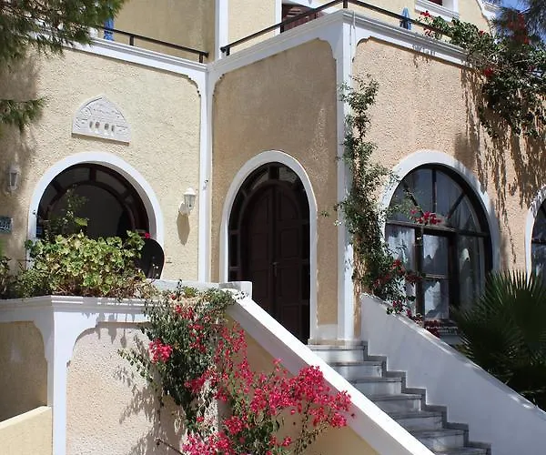 Alia 3* Kamari (Santorini)